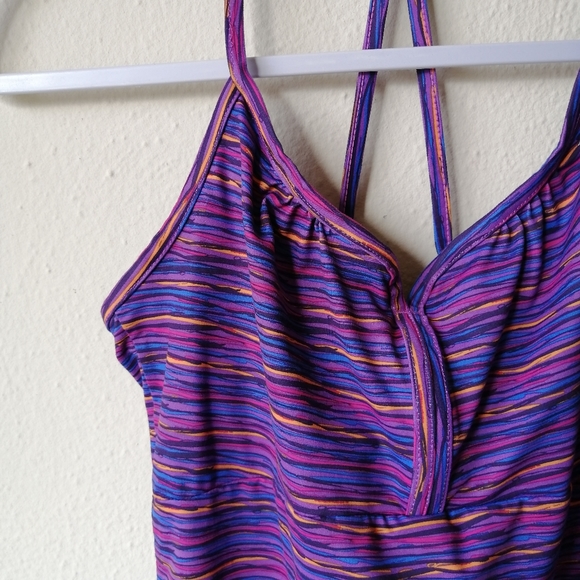 REI Racer back Workout Tank - Picture 2 of 7